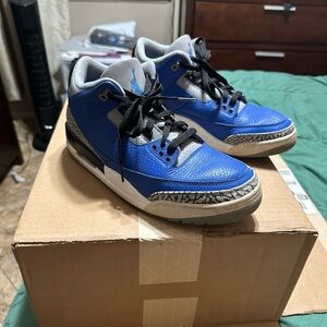 Jordan 3 Retro Varsity Royal 2020 Size 9.5
